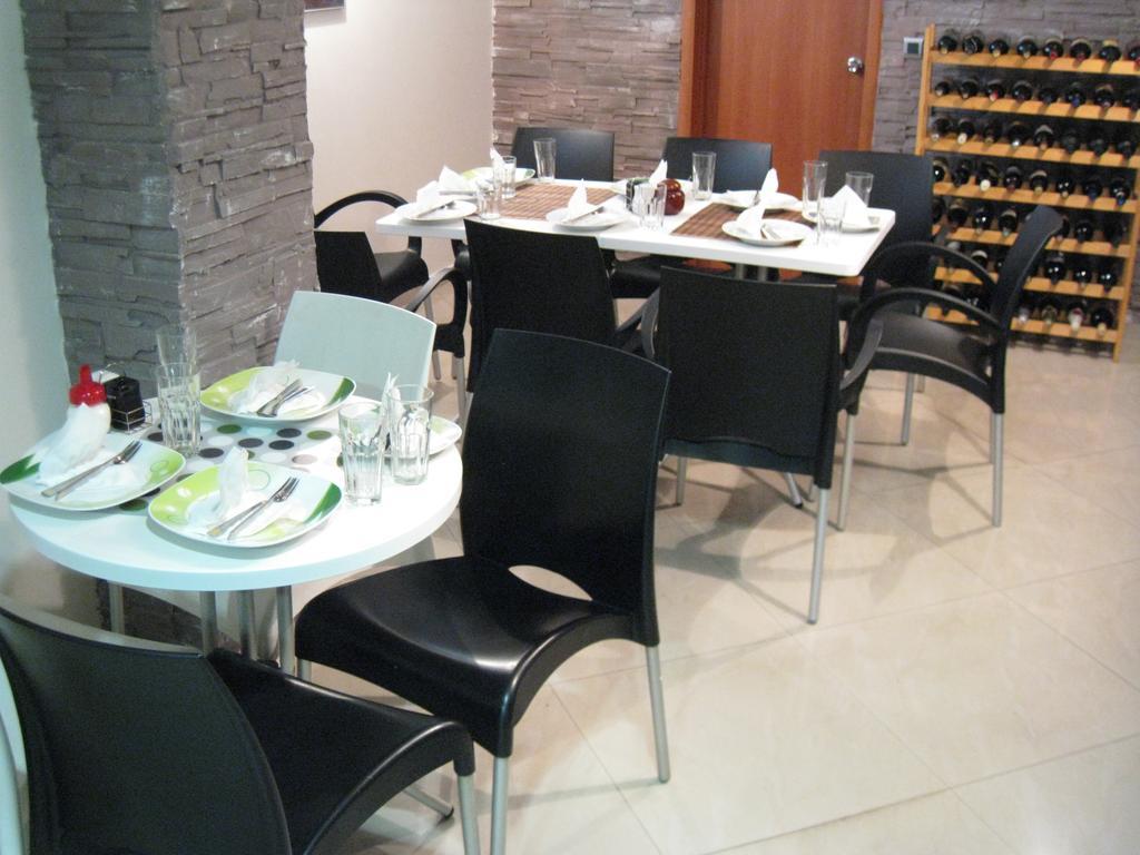 Domus Aparthotel สโกเปีย ภายนอก รูปภาพ