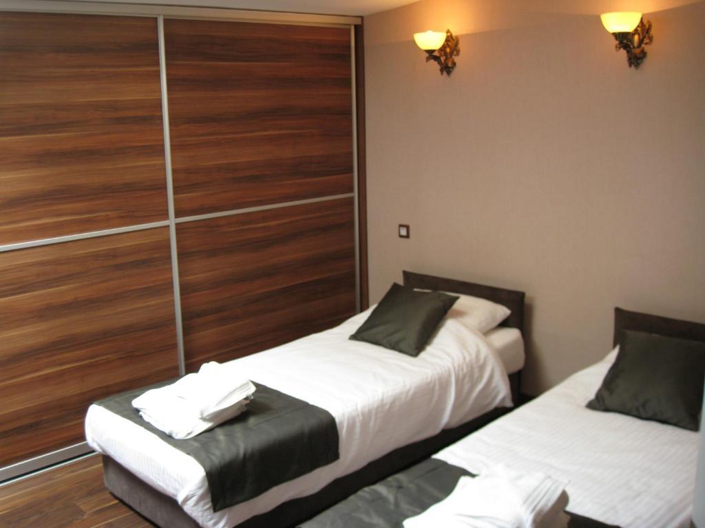 Domus Aparthotel สโกเปีย ภายนอก รูปภาพ