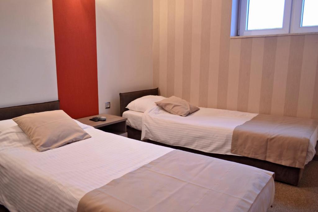 Domus Aparthotel สโกเปีย ภายนอก รูปภาพ